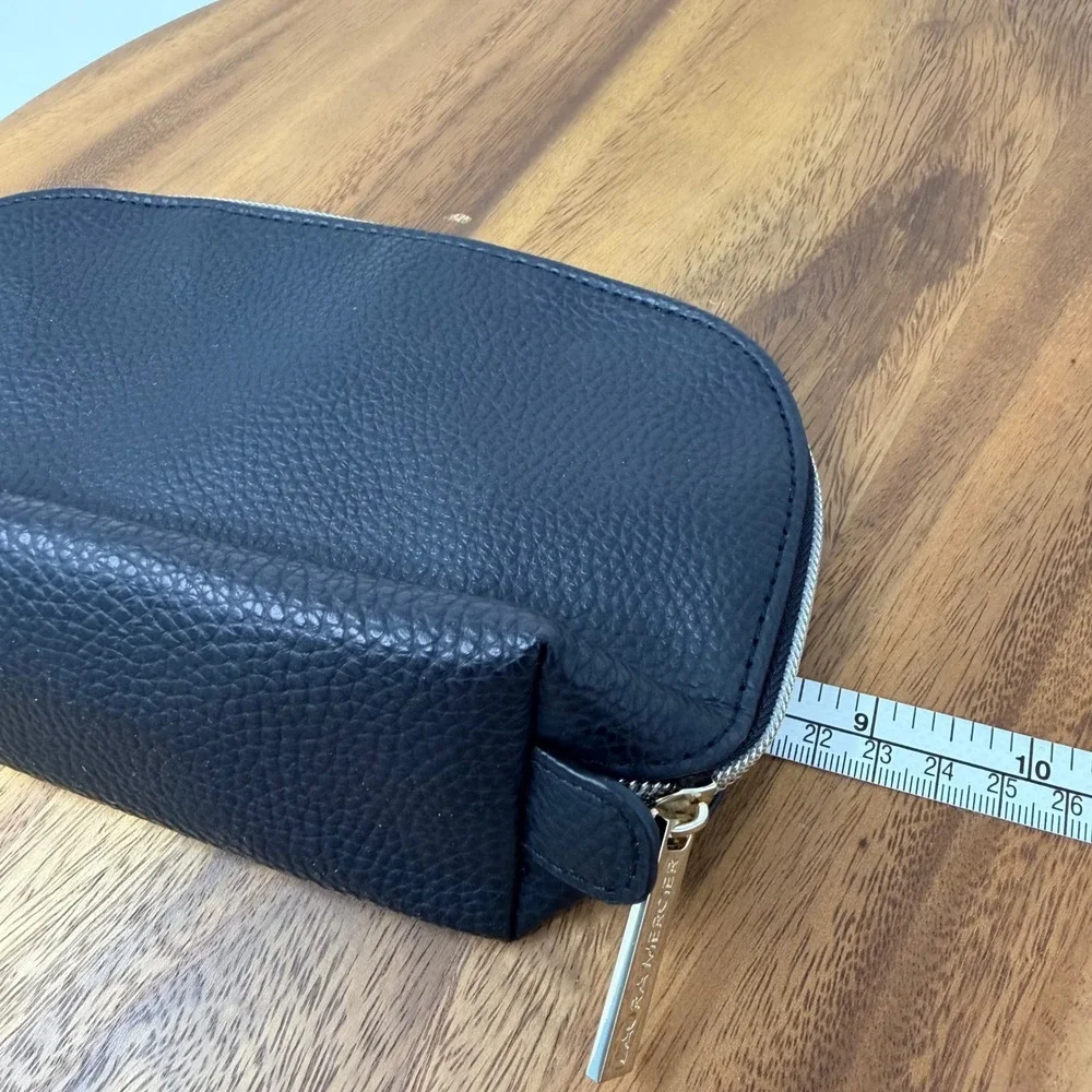 Laura Mercier Black Pebbled Faux Leather Cosmetic Makeup‎ Bag Pouch Zip Top